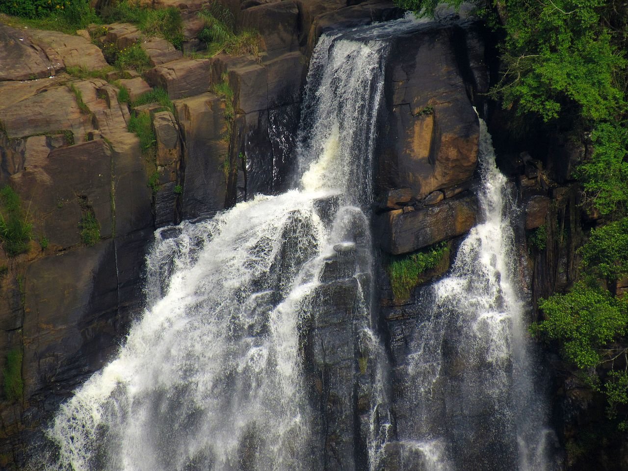 DevonFalls Srilanka May