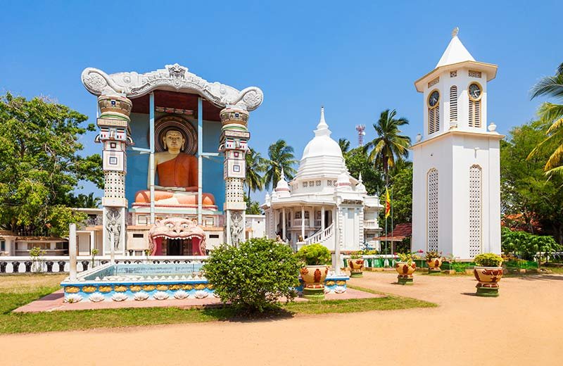 negombo LSL Cropped Angurukaramulla Temple